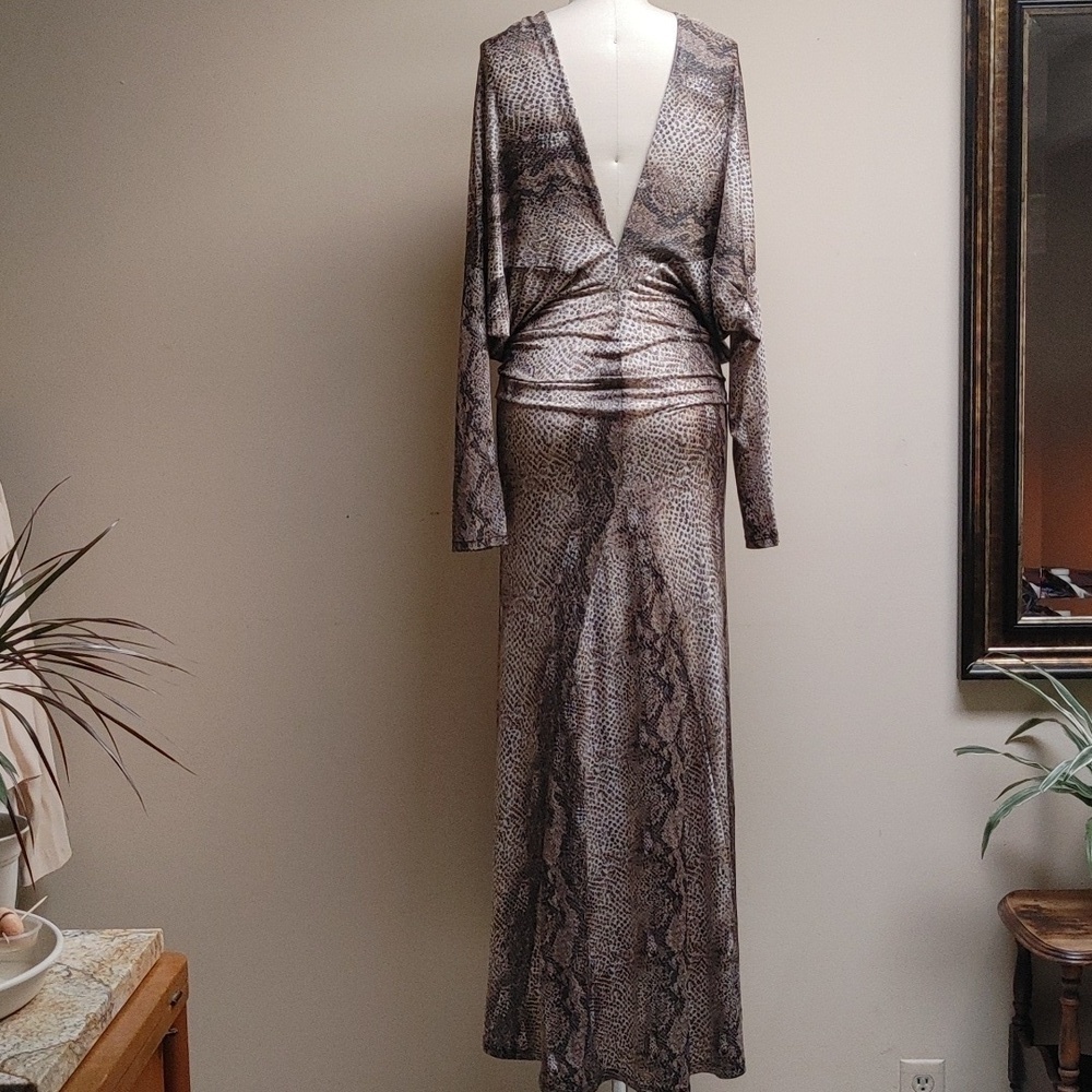 VavaVoom Python Print Maxi Dress - Picture 4 of 13